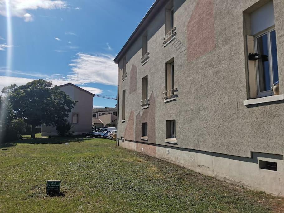 Super Appartement Chez Mon General Clermont-Ferrand Exterior foto